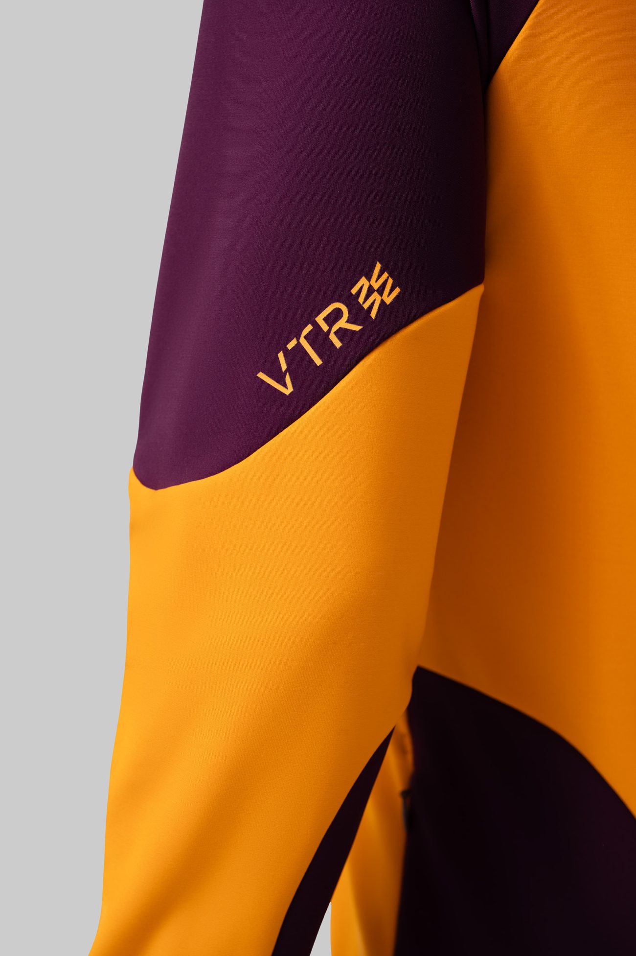 Мужской Беговой Утеплённый Лонгслив Practice Goldplum