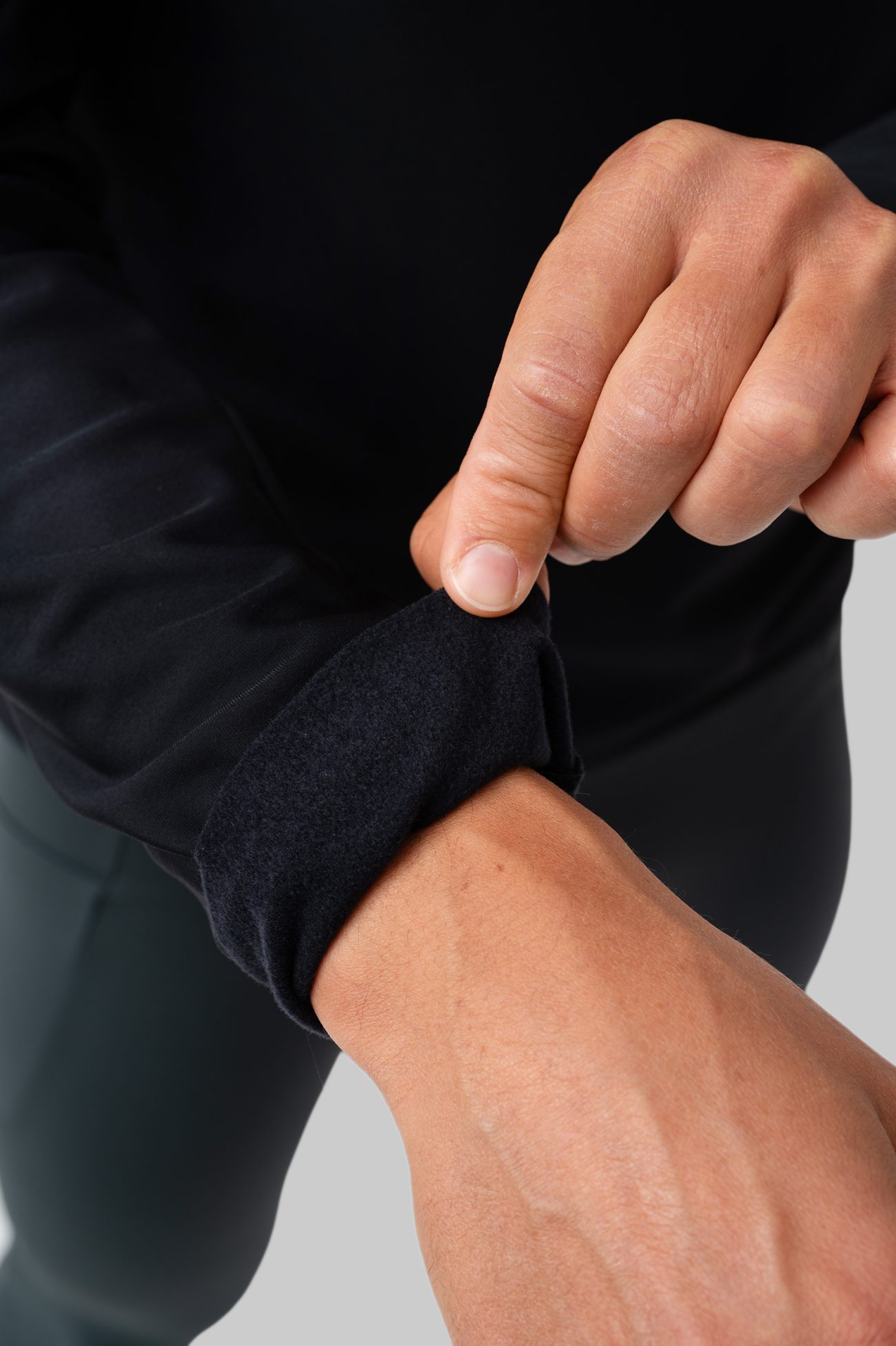 Мужской Беговой Утеплённый Лонгслив Practice Black