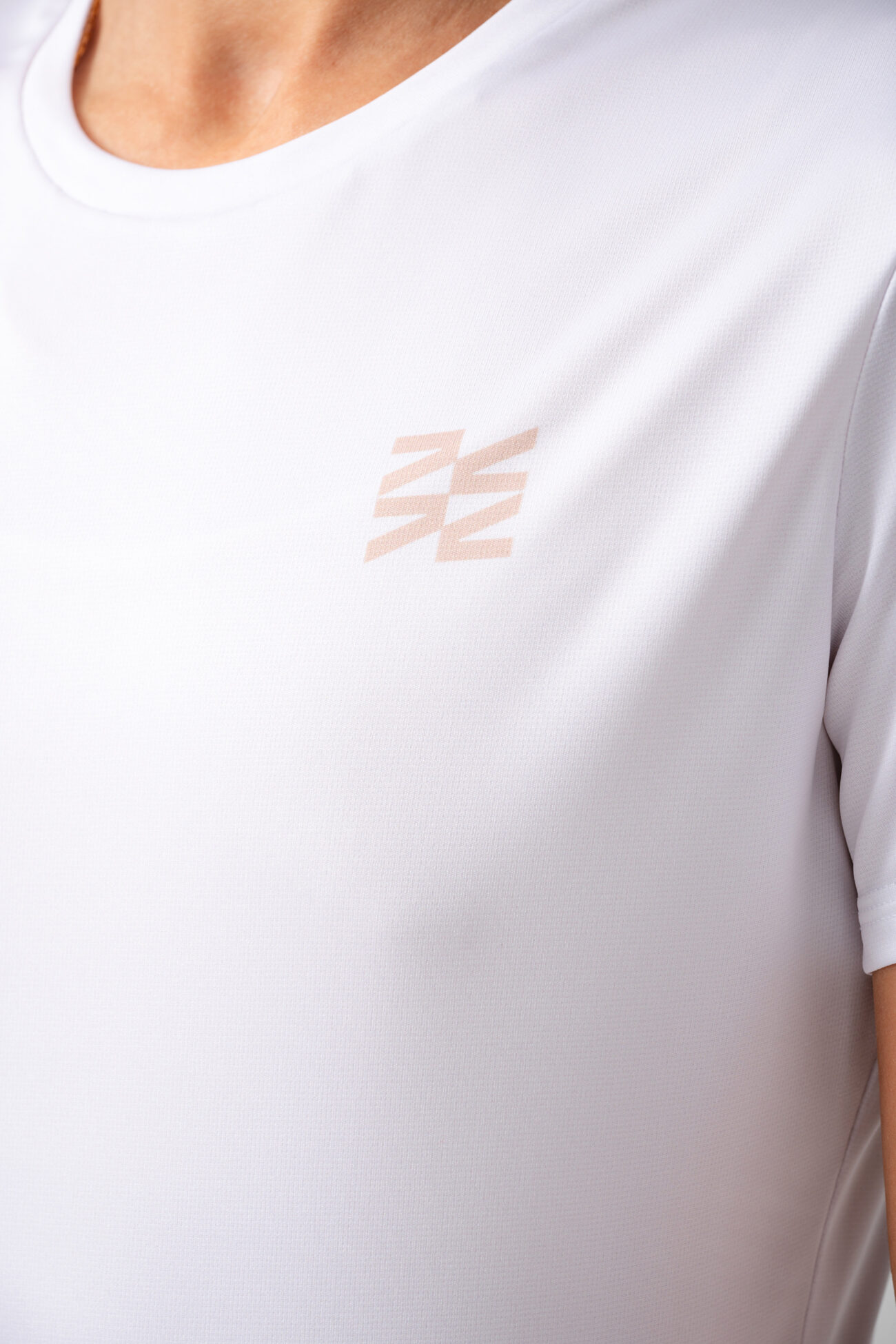 Женская Беговая Футболка Practice Relay Ivory