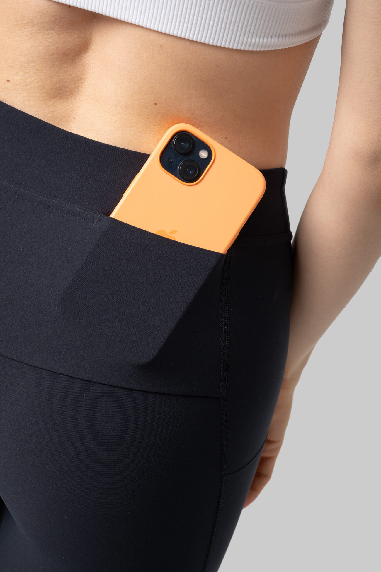 Женские Беговые Халф-тайтсы Cargo Black