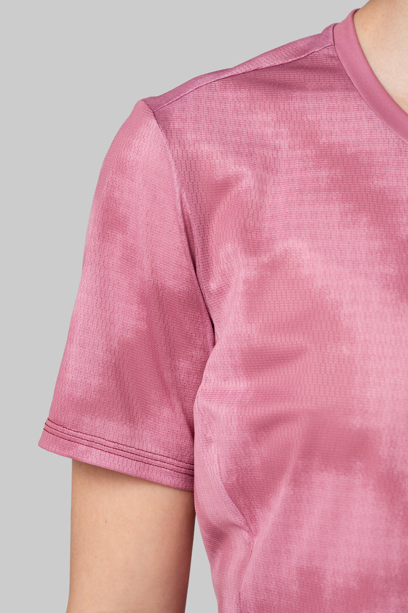 Женская Беговая Футболка Practice Camo Mist