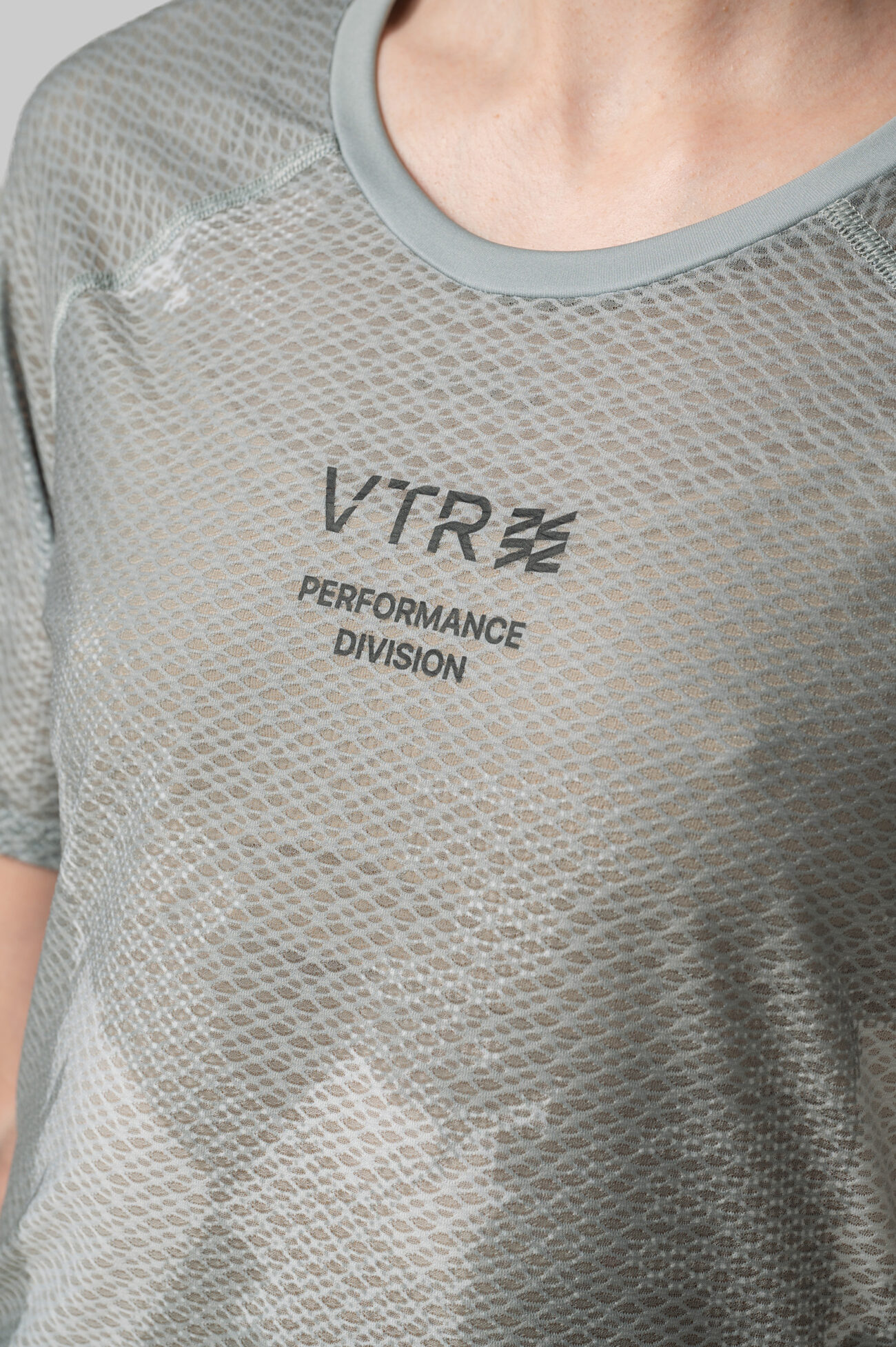 Женская Беговая Футболка Реглан Olive Stride