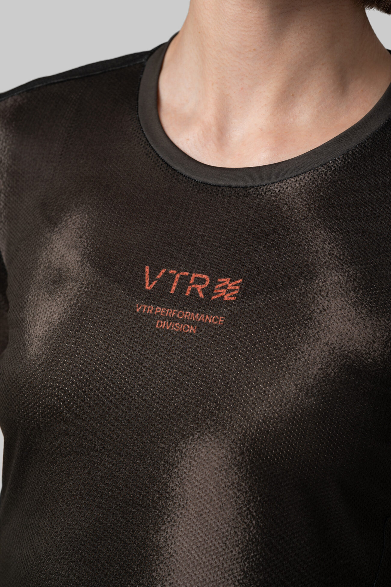 Женская Беговая Футболка Performance Ashglow