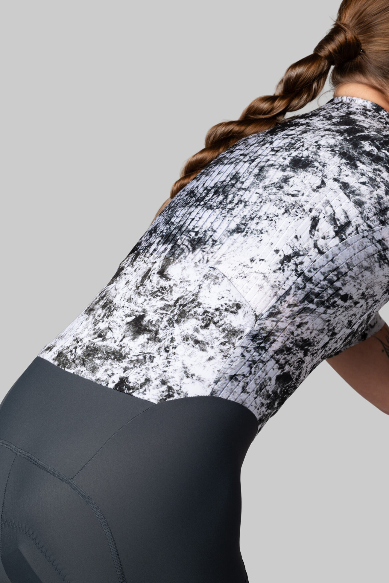 Женский Роадсьют Progress Cloudstrike Карго