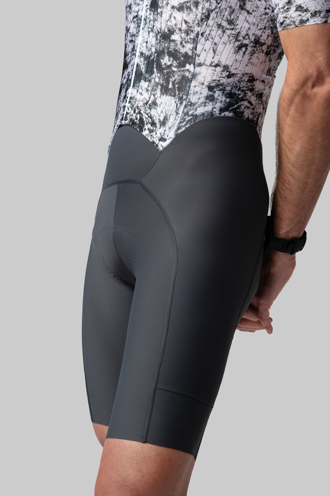 Мужской Роадсьют Progress Cloudstrike Карго