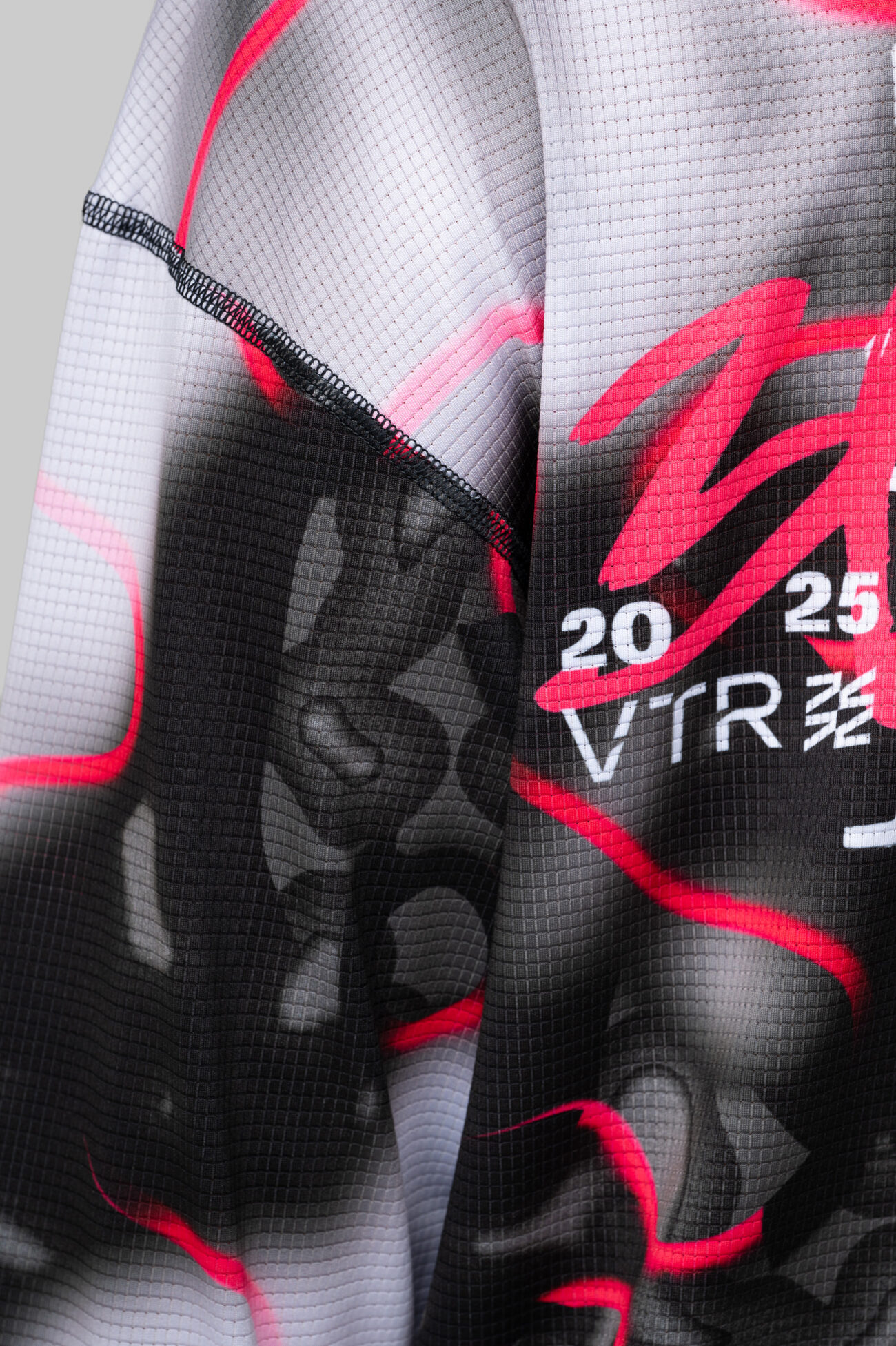 Женский Лонгслив Escape ZELRUN VARENYE CHERNIKA