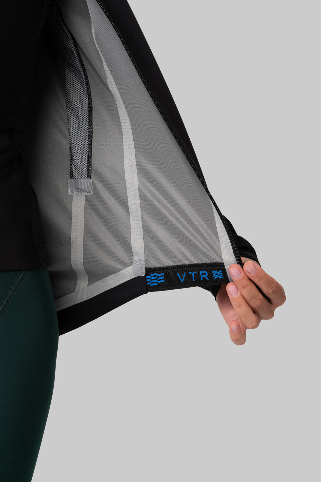 Женская Мембранная Велокуртка Escape Black