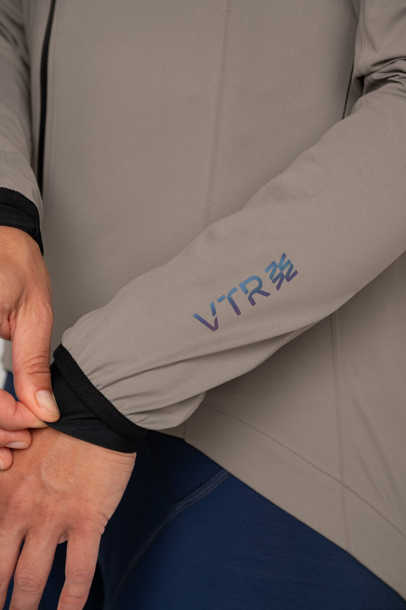 Женская Мембранная Велокуртка Escape Guerriro