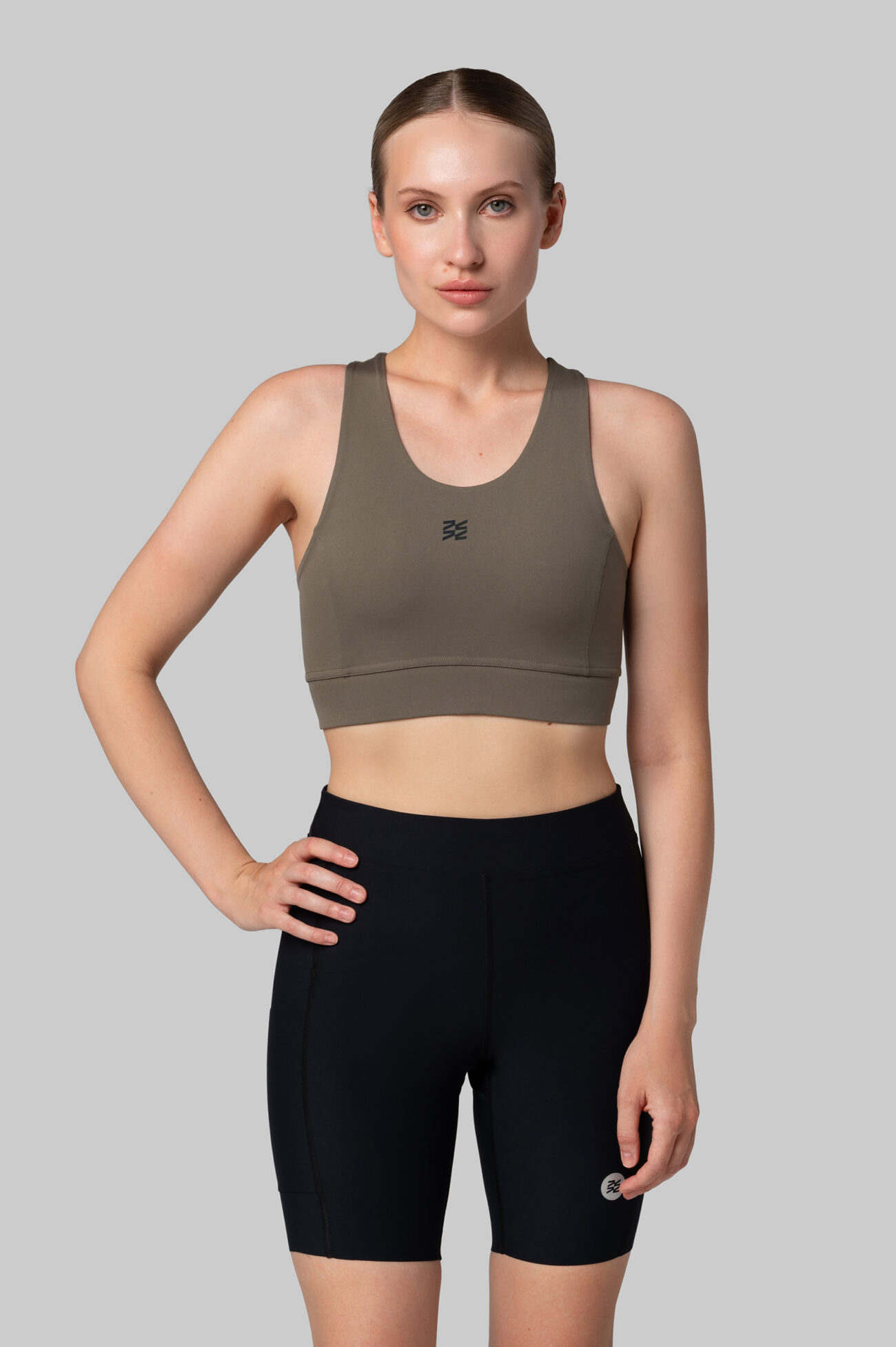 Топ спортивный Tealeaf