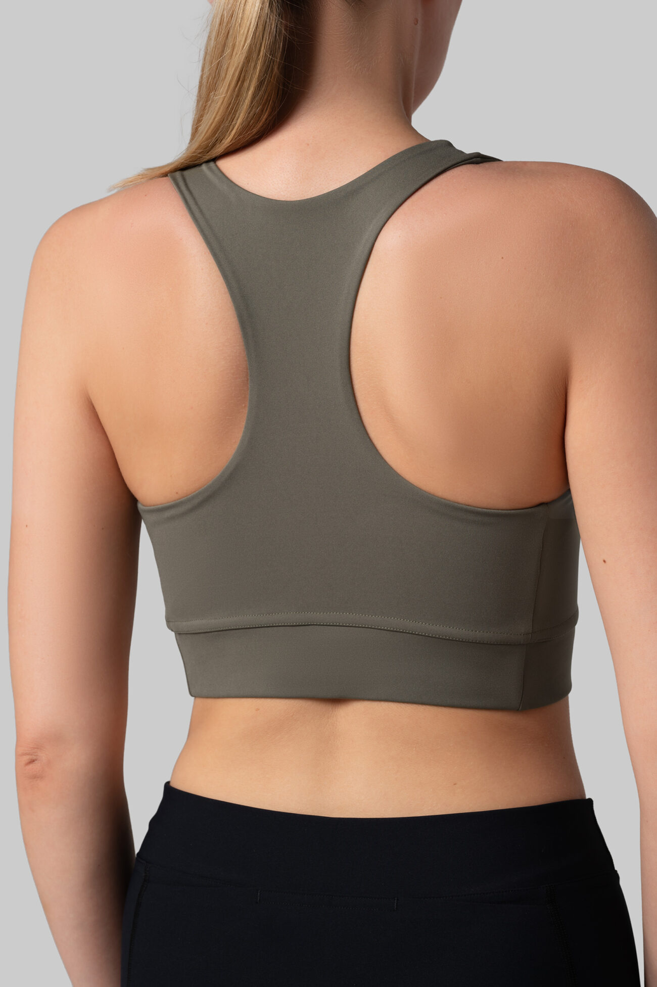 Топ спортивный Tealeaf