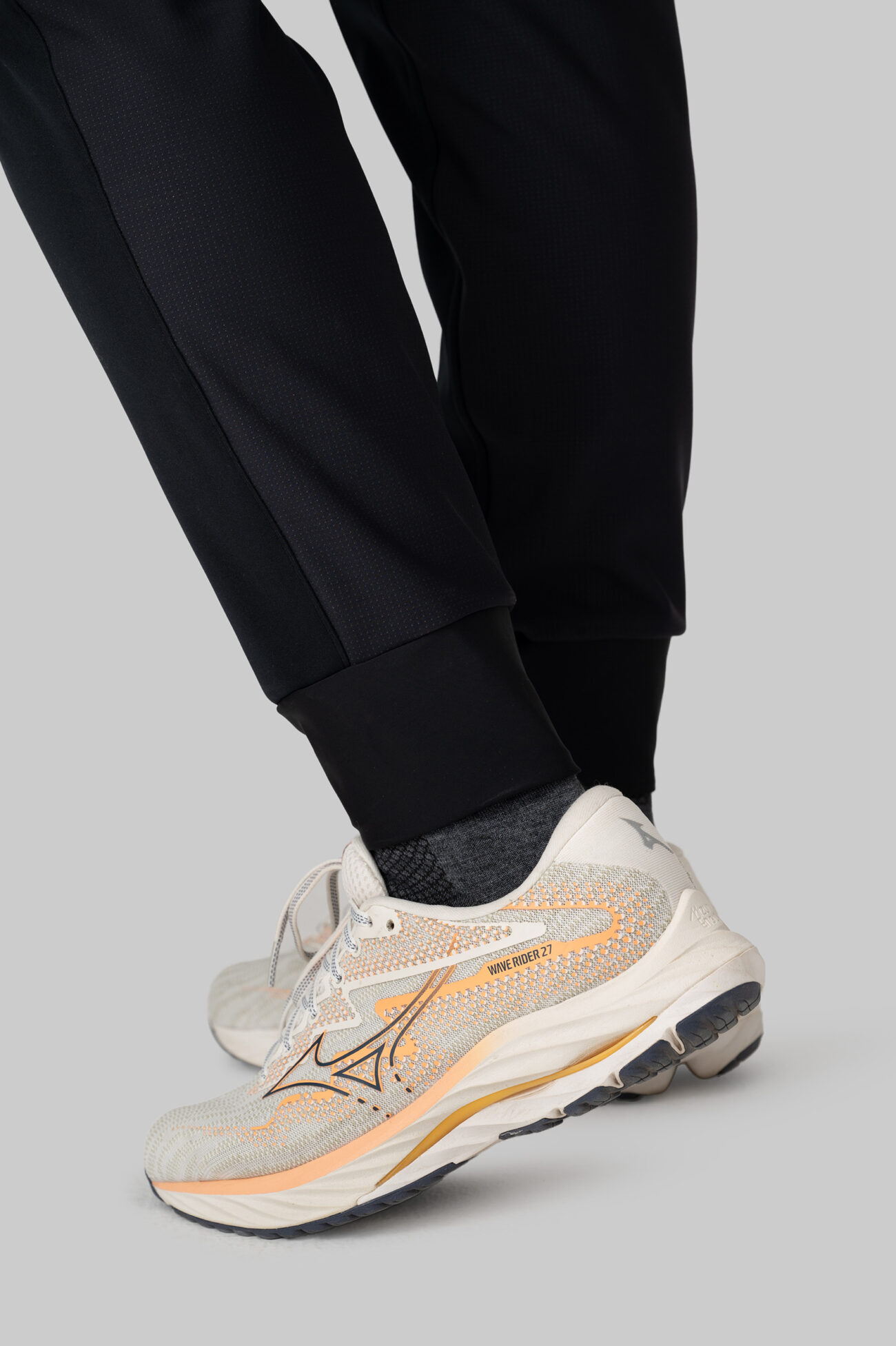 Женские Утеплённые Беговые Штаны Practice Black