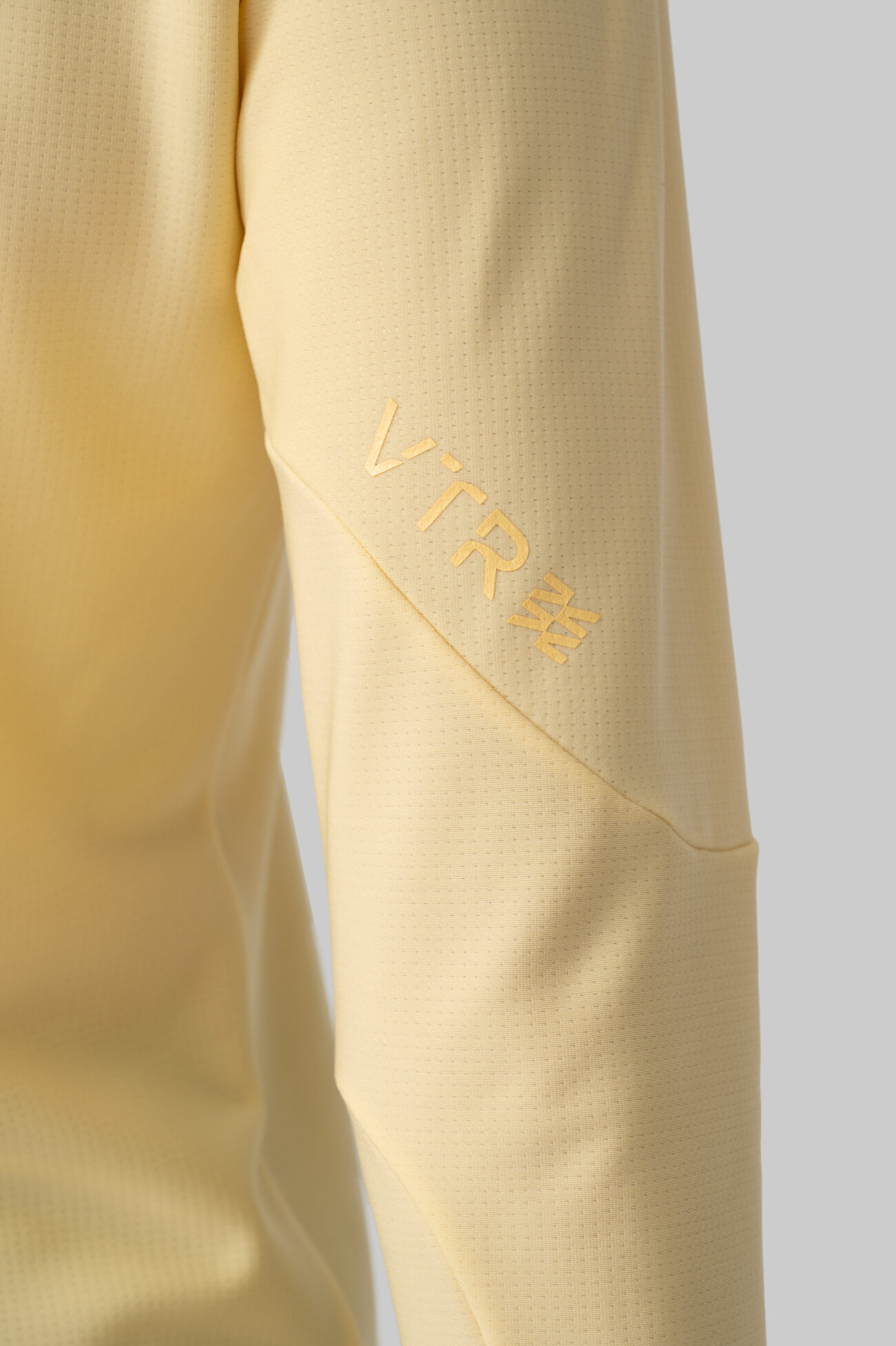 Женский Беговой Утеплённый Лонгслив Practice Sunlight