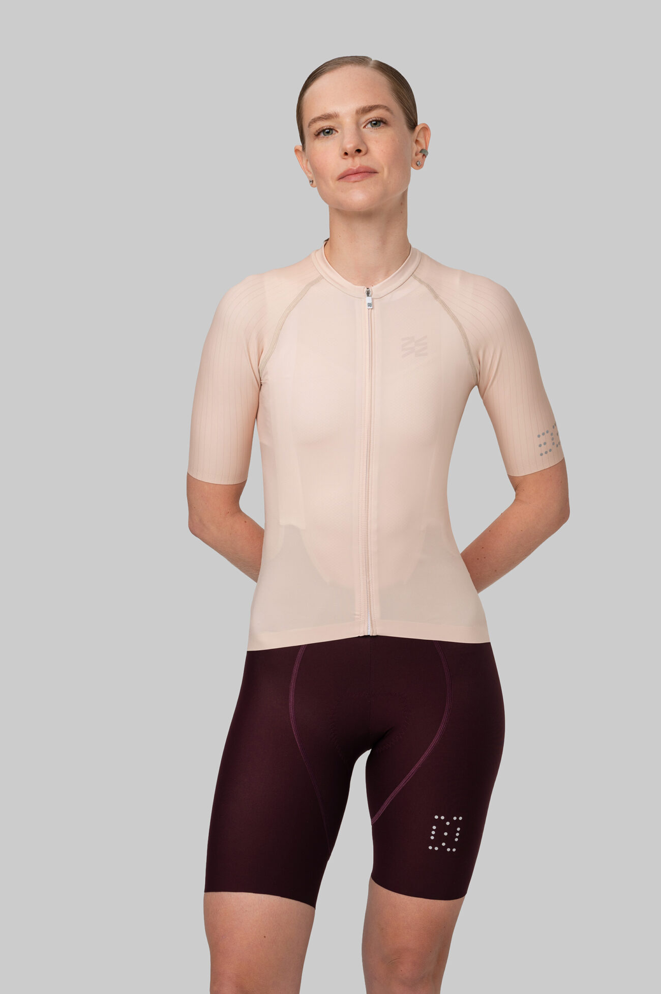 Женская Джерси Progress Orvian