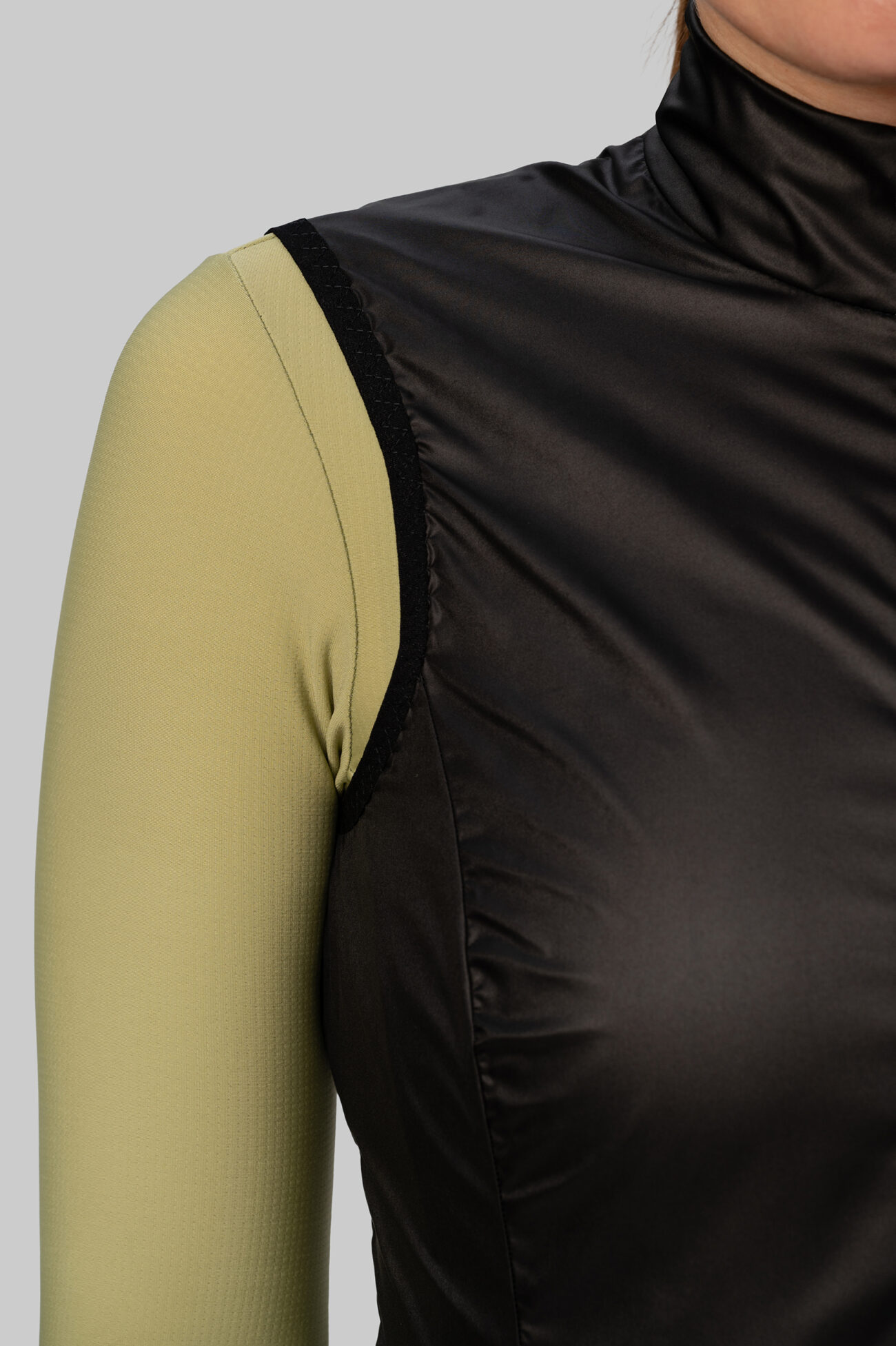 Женская Ветрозащитная Жилетка Evolve Black