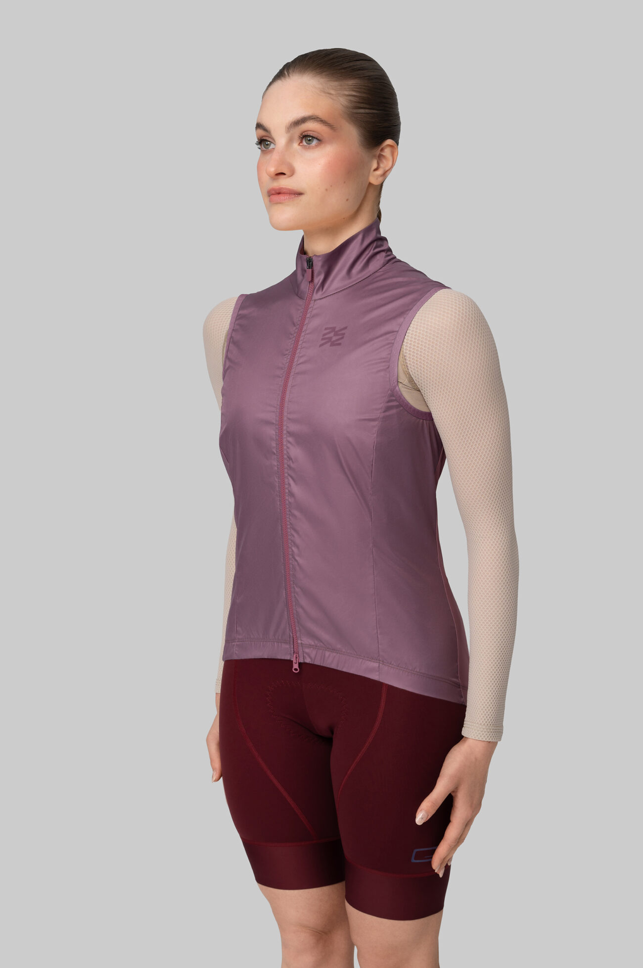 Жилетка ветрозащитная ЭВОЛВ (EVOLVE) Баклажан женская