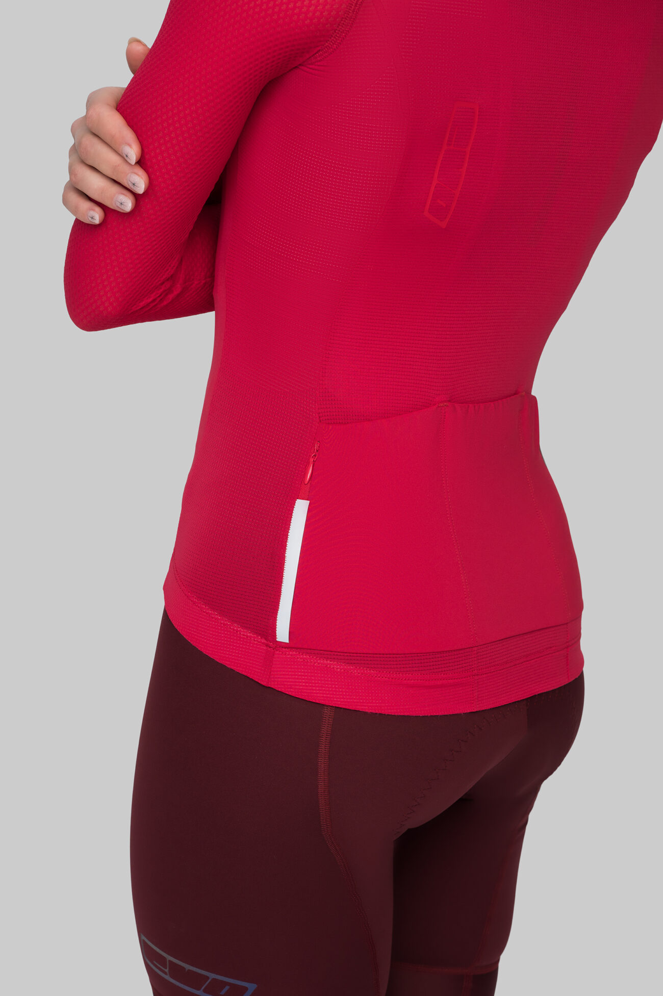 Джерси с длинным рукавом ЭВОЛВ (EVOLVE) Томат женская