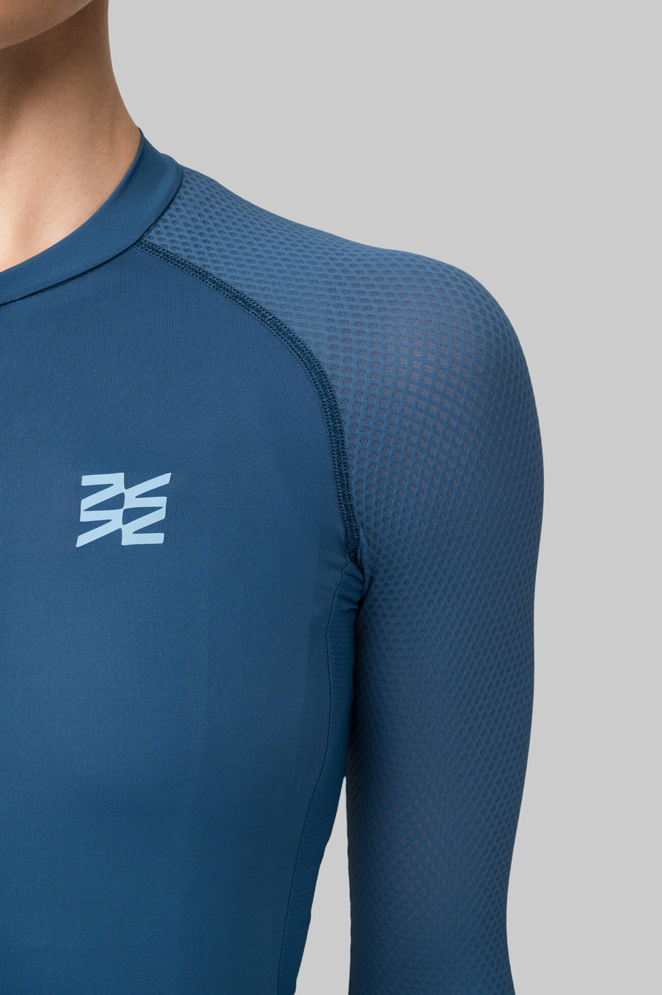 Джерси с длинным рукавом ЭВОЛВ (EVOLVE) Океан женская