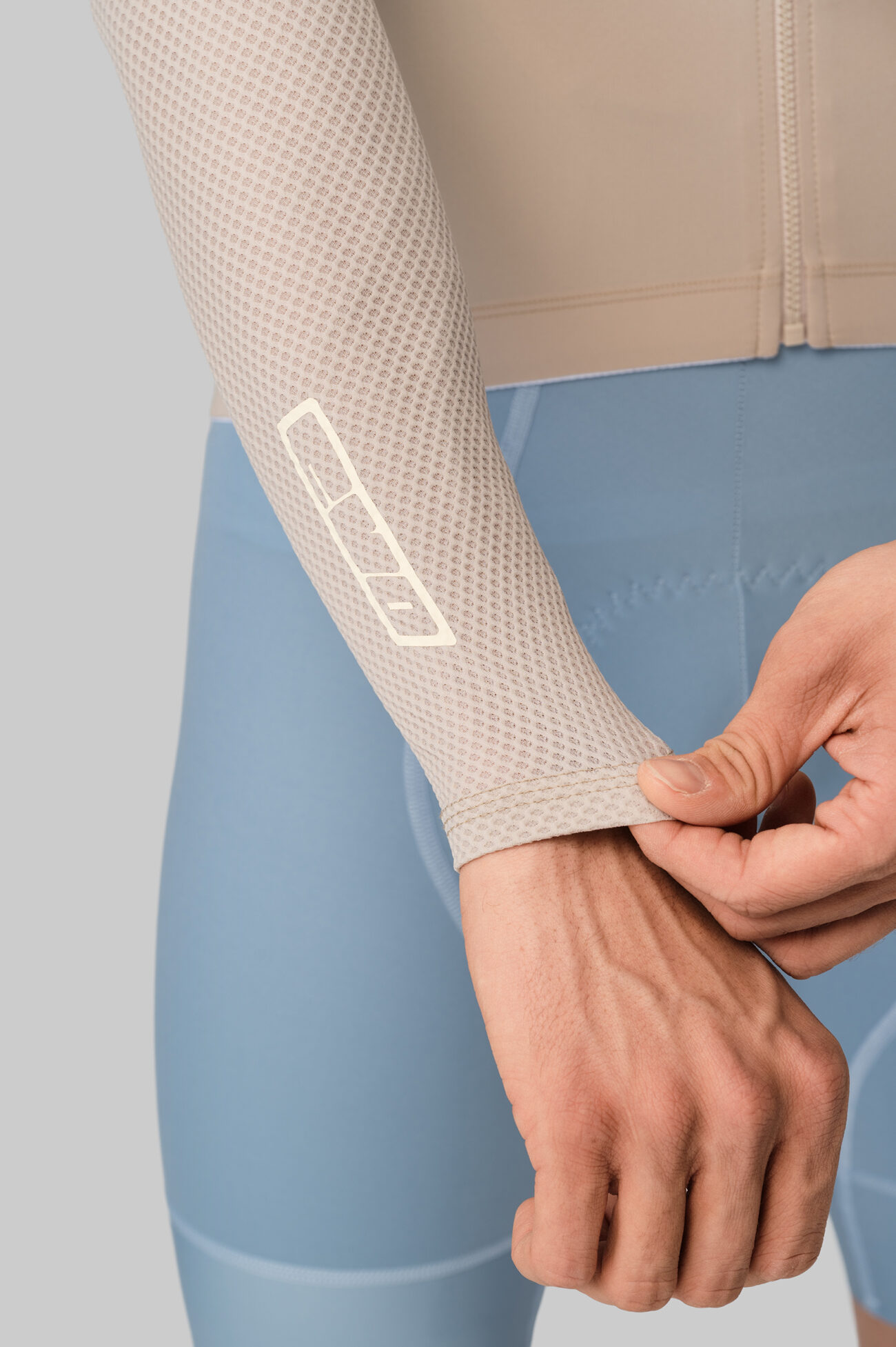 Джерси с длинным рукавом ЭВОЛВ (EVOLVE) Брусчатка мужская