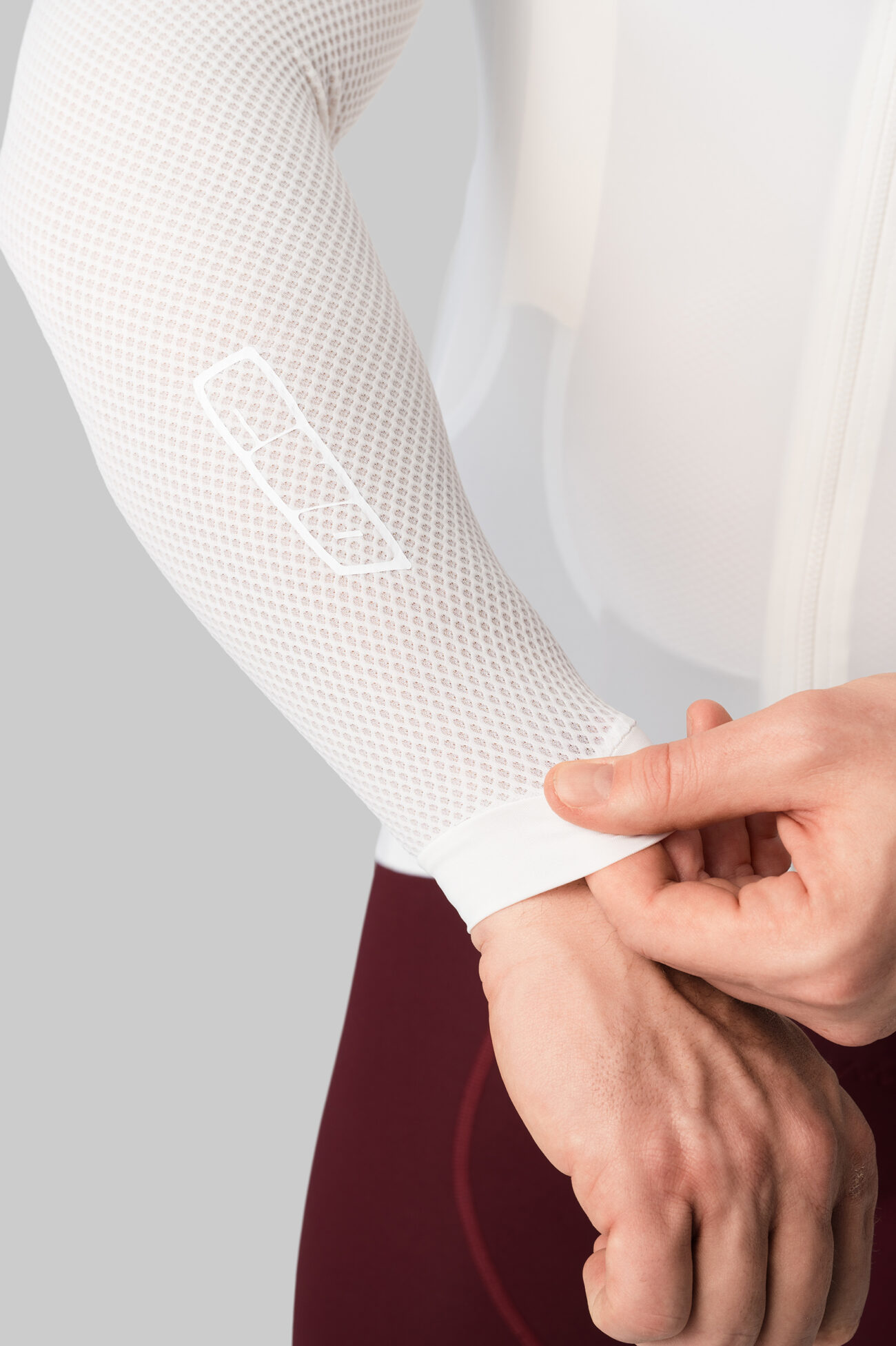 Джерси с длинным рукавом ЭВОЛВ (EVOLVE) Молоко мужская