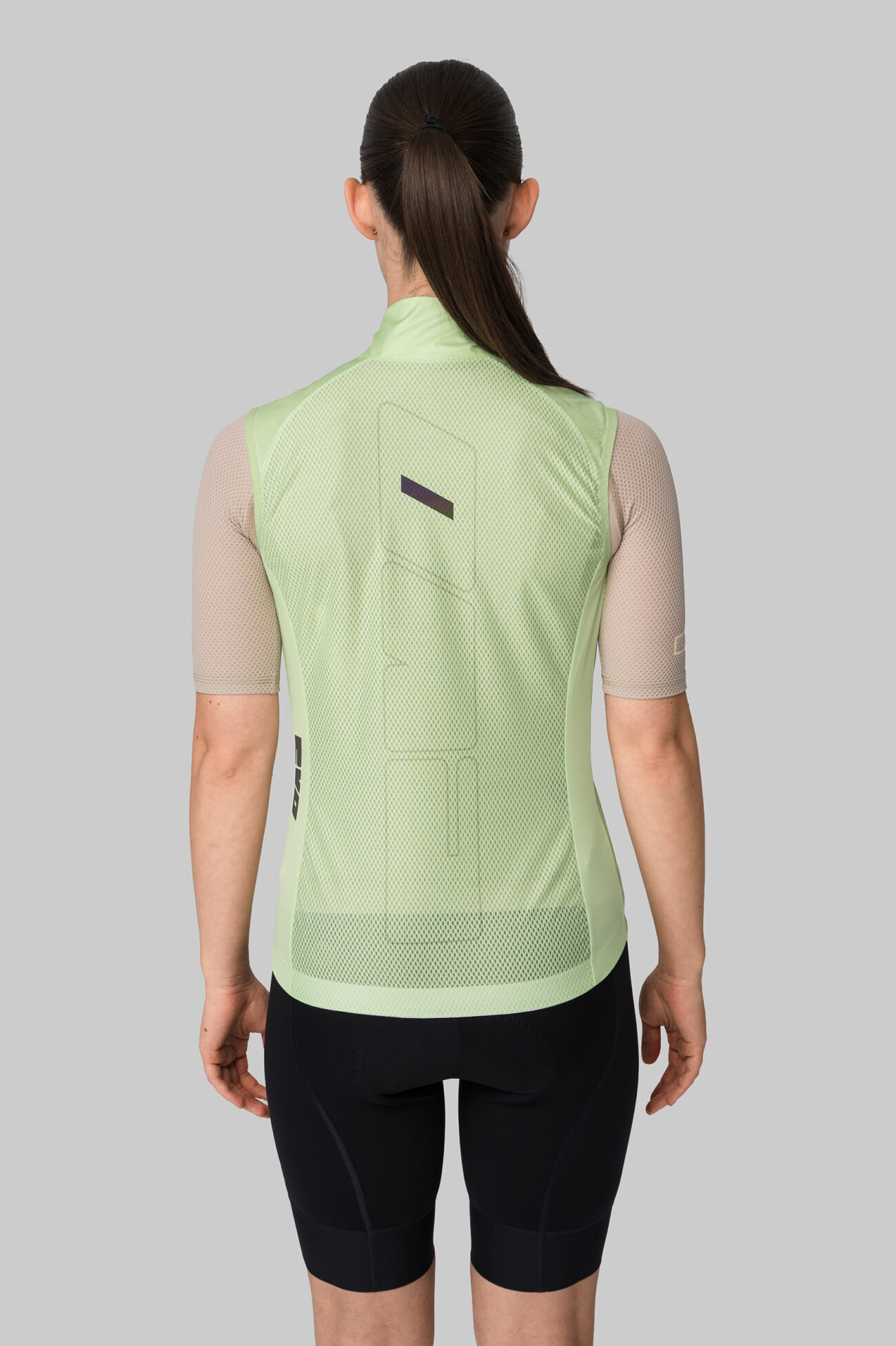 Жилетка ветрозащитная ЭВОЛВ (EVOLVE) Лайм женская