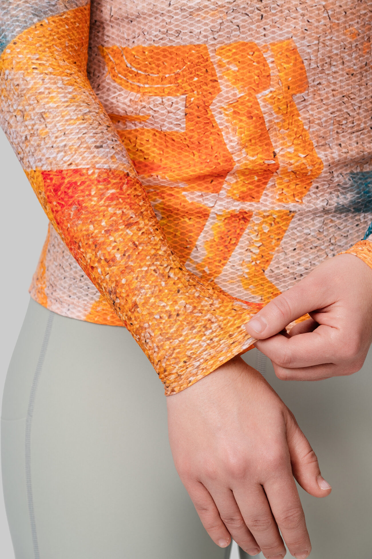 Базовый Слой c длинным рукавом Москвич женский